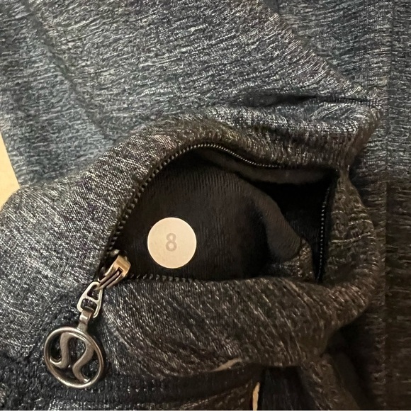 Lululemon | Run Free Tank Heathered Black Scoop Neck Ruffle Back Tank Top Size 8 - Picture 2 of 12